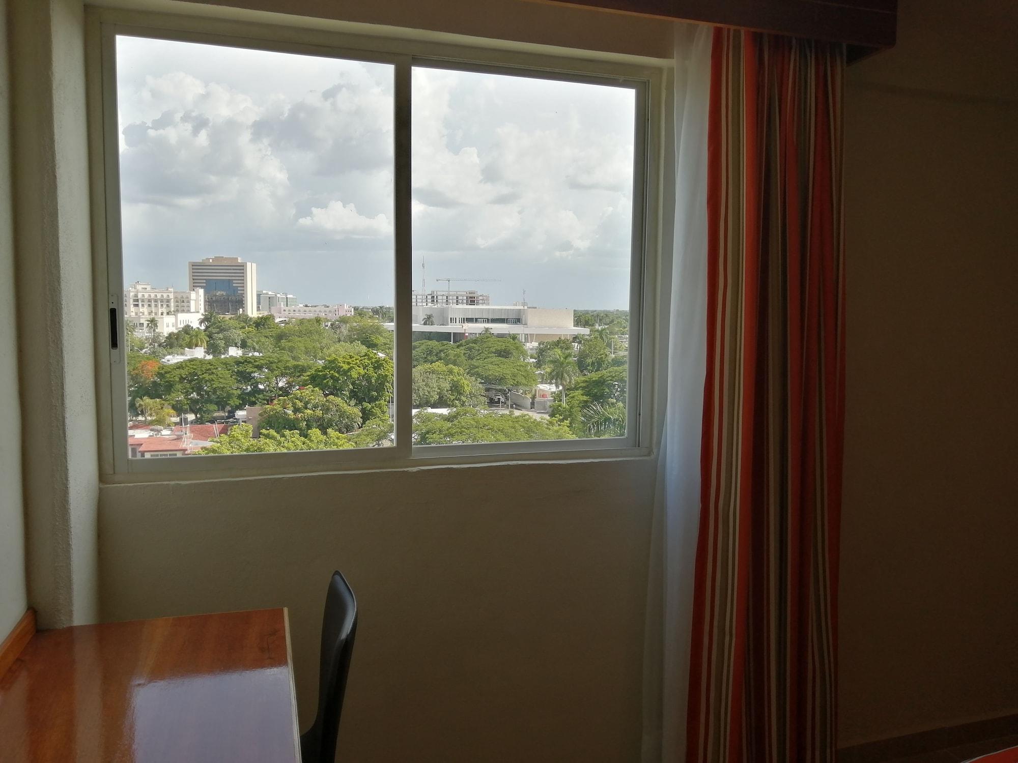 Misol-Ha Hotel Merida Bagian luar foto